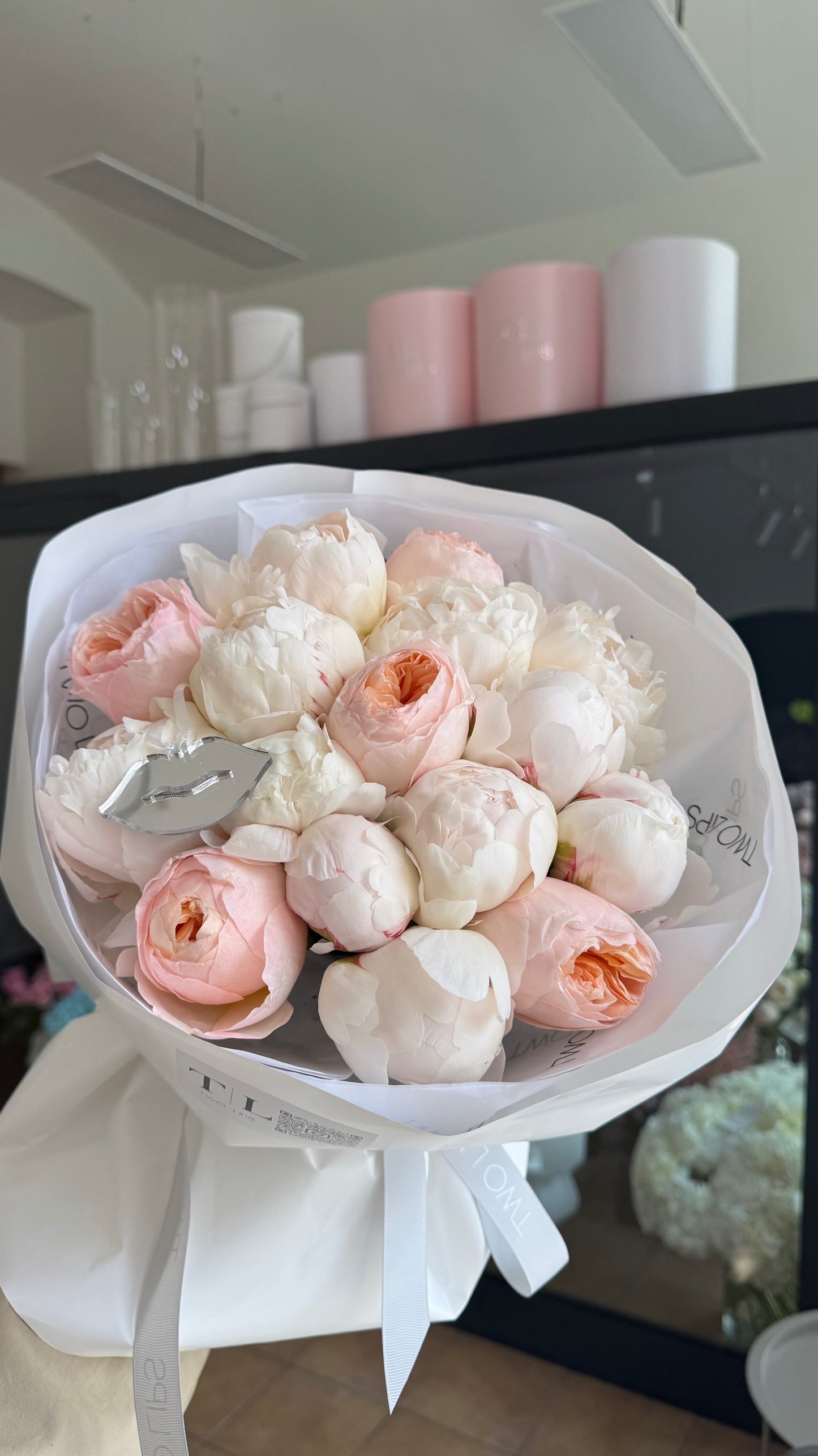 DAVID AUSTIN'S ROSES x PEONIES