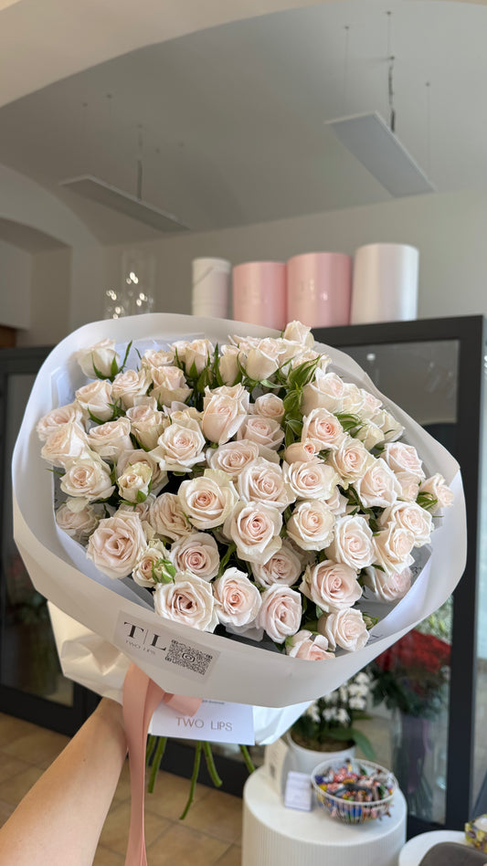 Kytice keřových růží «Sweet Blossom»